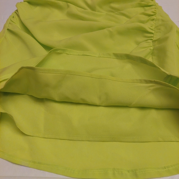 Vici Neon Green Dazzle Me Ruched Halter Neck Mini Dress Dopamine Dressing Size M - Picture 5 of 12